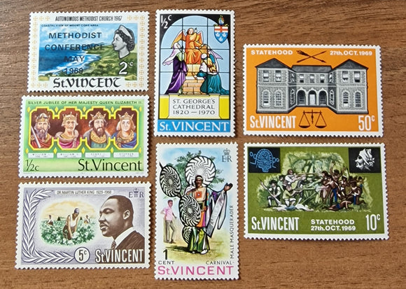 St Vincent Stamps Collection 196/77. Mint Hinged.