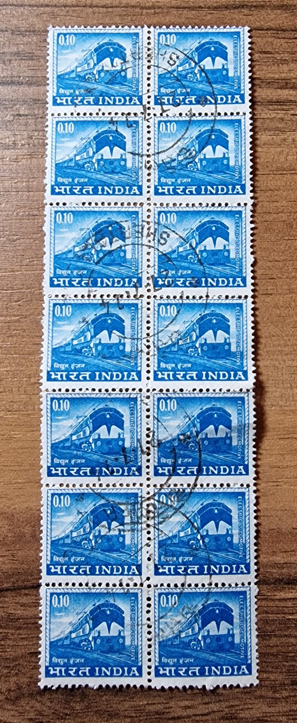 India Stamps 1966. Electric Locomotive. Sc: IN 411. Used