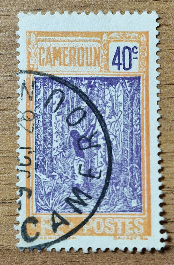 Cameroon Stamp 1925. Rubber Harvest. Sc: CM 185. Used.